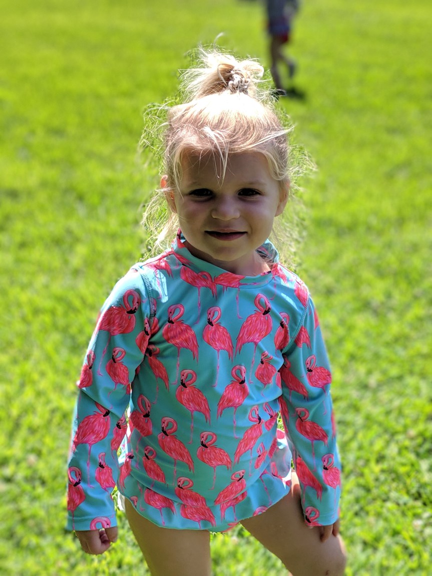 00100lPORTRAIT_00100_BURST20190730103552769_COVER